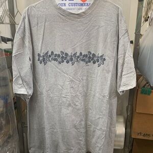 GAP Gray Floral Men's Tee